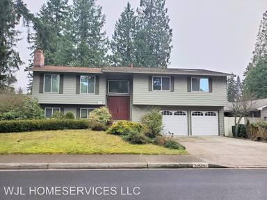 Main picture of 10523 NE 144th St