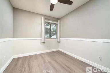 Main picture of 2299 Shoshone Dr