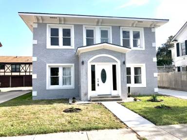 Main picture of 1810 2nd St