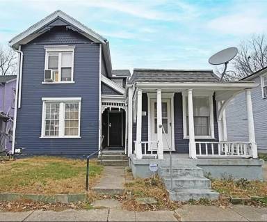 Main picture of 2253 E 5th St