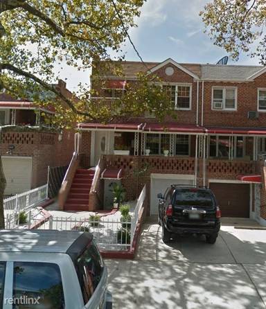 Main picture of 1296 E 53rd St