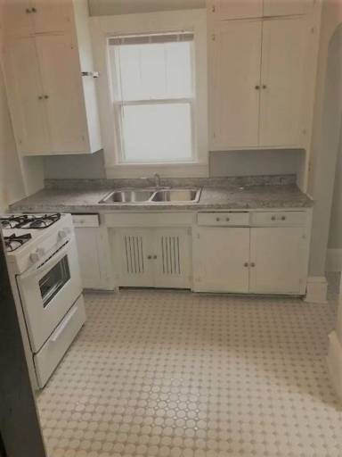 Main picture of 1078 17th Ave SE