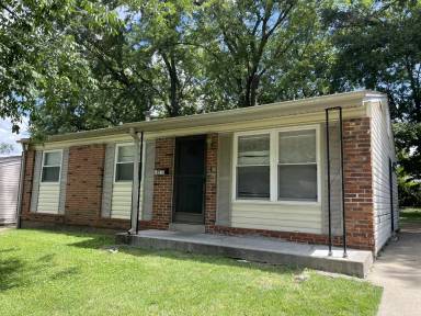 Main picture of 10216 Royal Dr