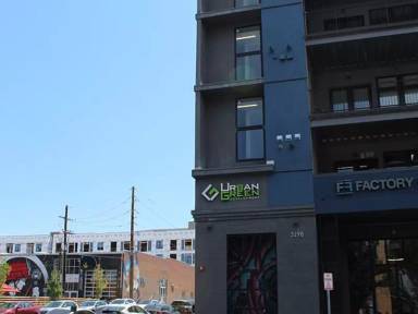 Main picture of 3198 Blake St