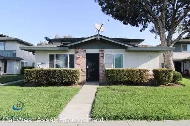 Main picture of 5577 Spinnaker Dr