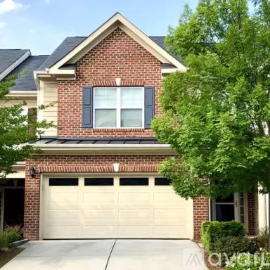 Main picture of 102 Langford Valley Way