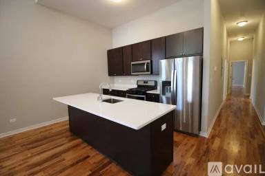 Main picture of 1801 W School St