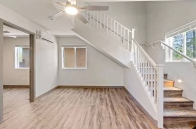 Main picture of 1720 E Edison St