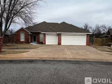Main picture of 1713 Del Simmons Dr