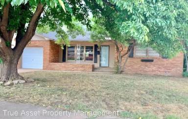 Main picture of 3102 39th St