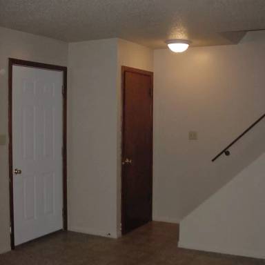 Main picture of 1008 Dewey Dr