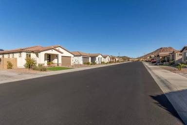 Main picture of 6894 W Spur Dr