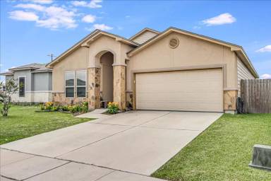 Main picture of 7617 Diamond Dr