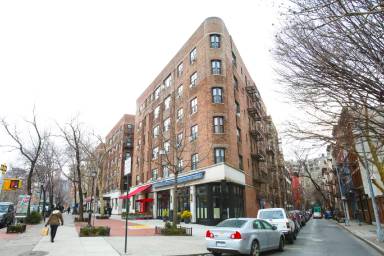 Main picture of 10 Downing Apartments