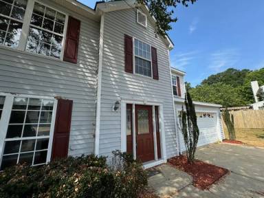 Main picture of 102 Alice Ct