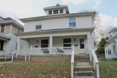 Main picture of 420 S 15th St