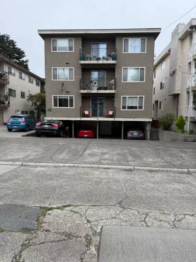 Main picture of 2213 NW 59th St