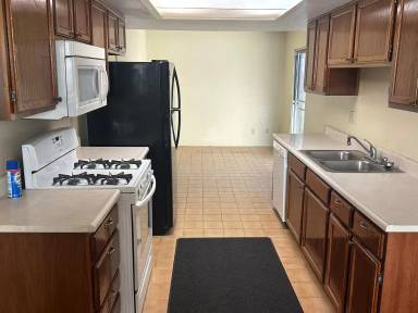 Main picture of 1839 Marigold Ln